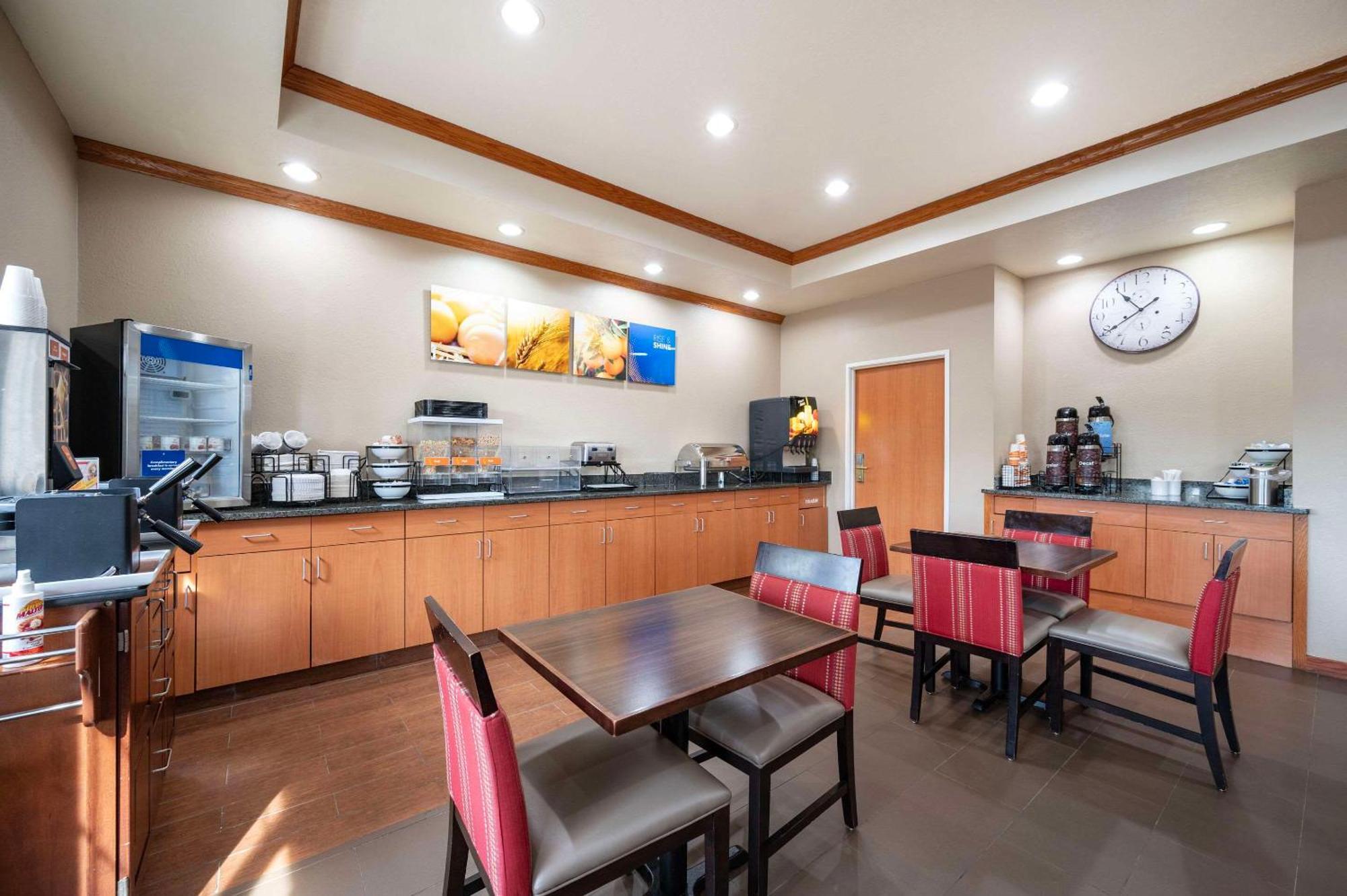 Comfort Inn & Suites Fenton Exteriér fotografie