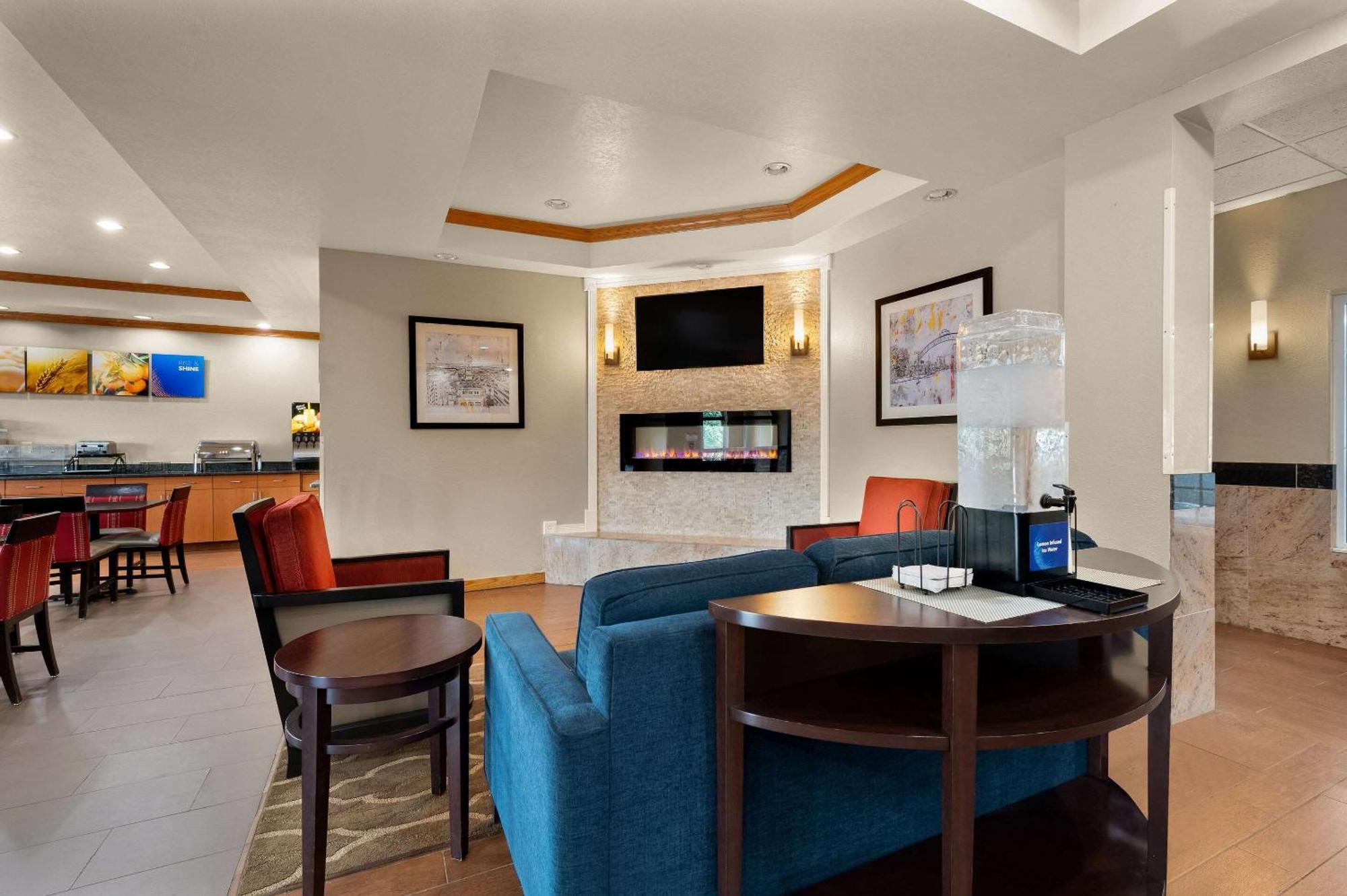 Comfort Inn & Suites Fenton Exteriér fotografie